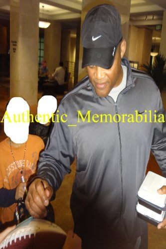 Ken Norton Jr. Autographiped Dallas Cowboys Logo Fudbal W / Dokaz, na slici je Ken Potpisivanje za nas,