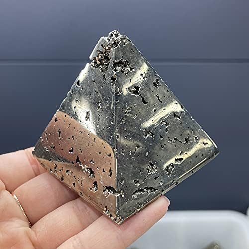 KKSI prirodni chalcopyritni piramidni mineral